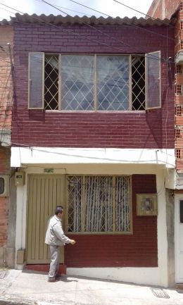 Vendo Casa de dos pisos en Sierra Morena Bogota